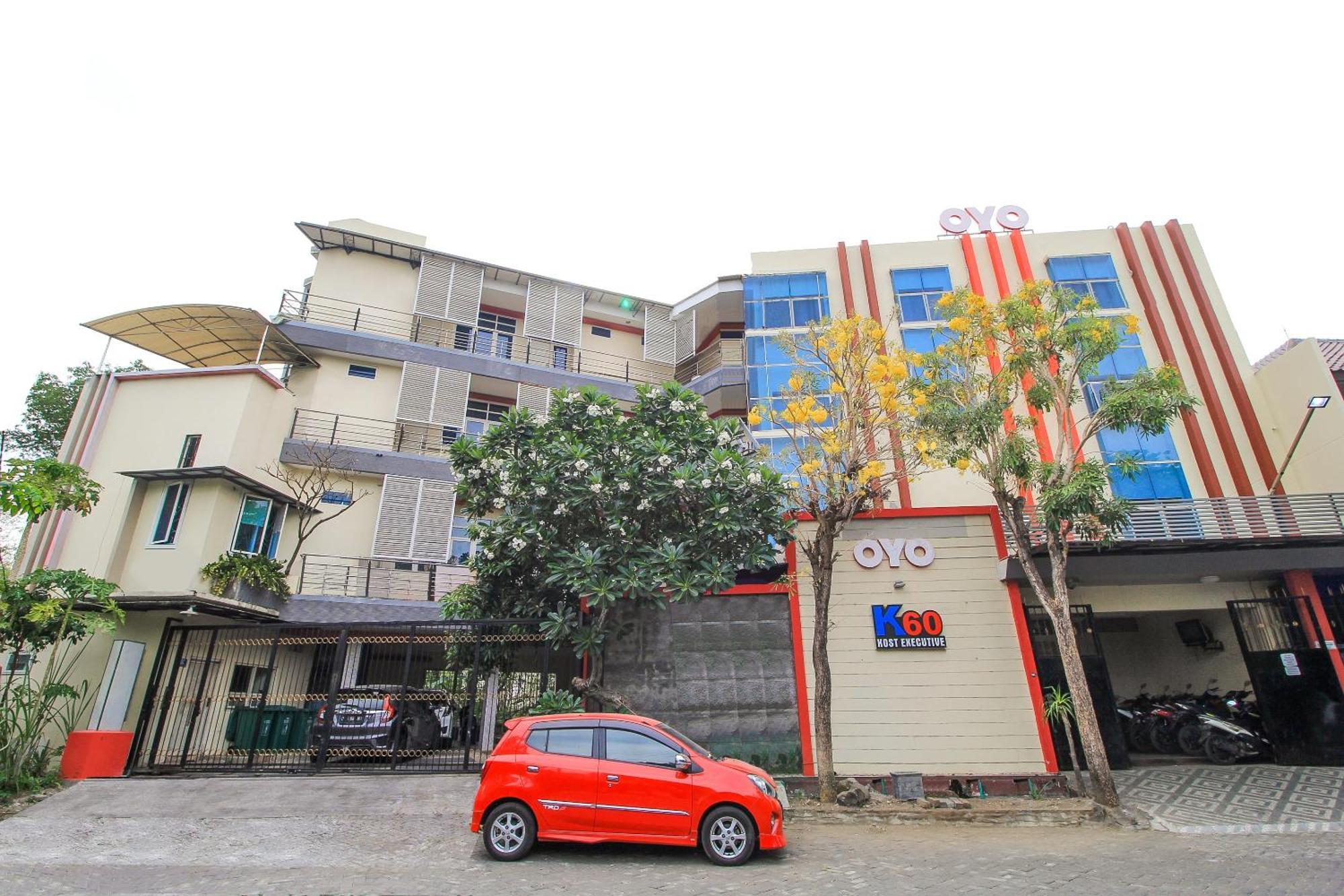 Super Oyo Capital O 175 K-60 Residence Сурабая Экстерьер фото